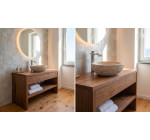 Bagno moderno di design con lavabo in pietra naturale e specchio retroilluminato a LED Appartamento Zaffiro